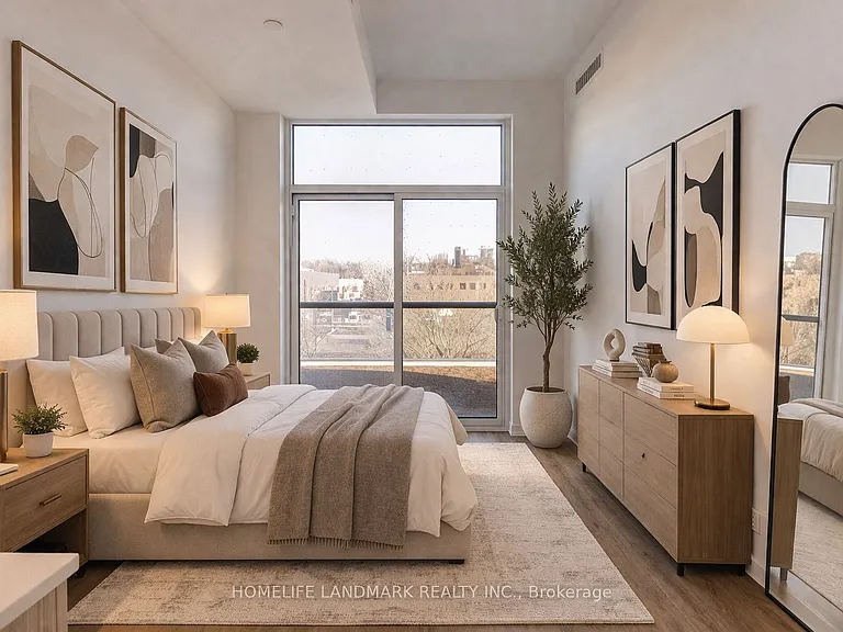 500 Dupont St #310 — Photo 7