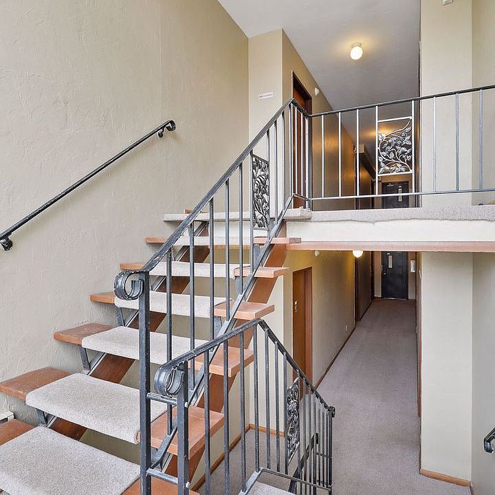 1st image of 3127 Pleasant Ave S Unit 206