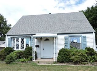 2546 Silver Creek Dr, Franklin Park, IL