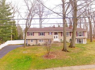 152 Manito Ave, Oakland, NJ 07436