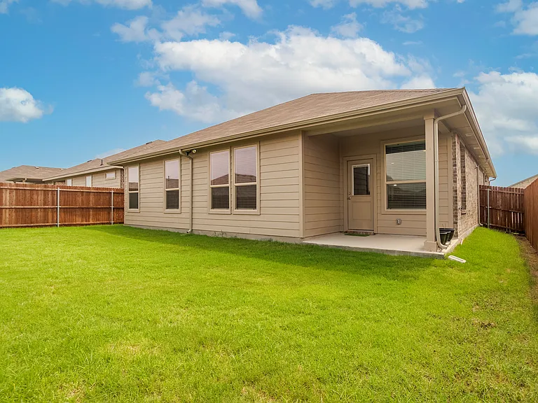 15825 Bronte Ln — Photo 25