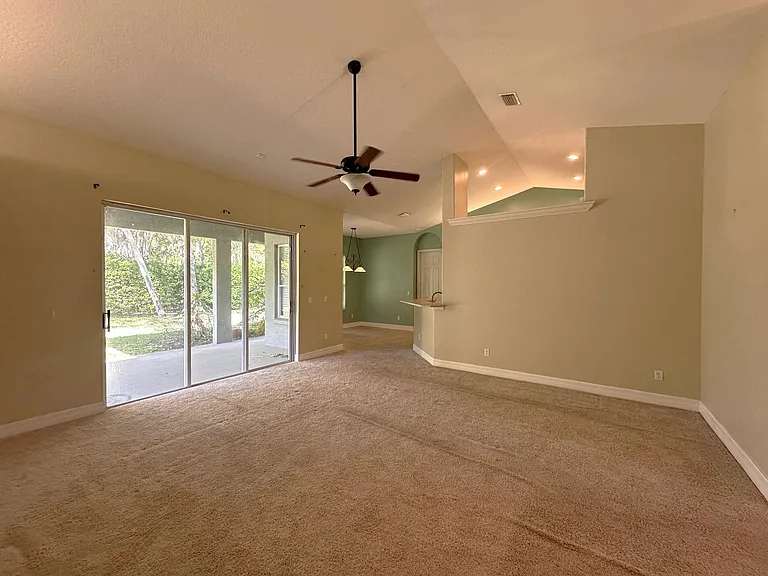 30 Wild Fern Ln — Photo 3