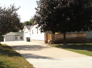222 S Elm St, Oakfield, WI 53065
