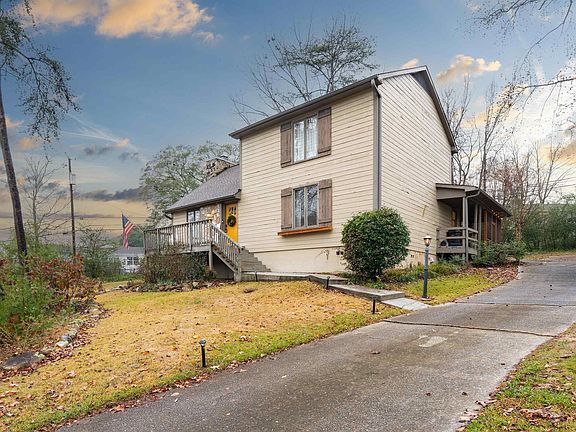 3rd image of 2244 Great Rock Rd