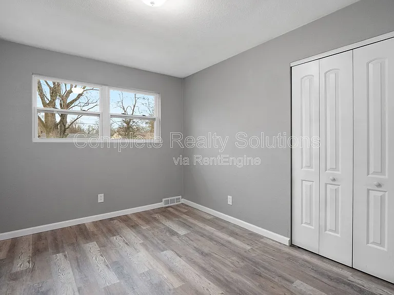 50 Lynn Meadows Ln — Photo 18