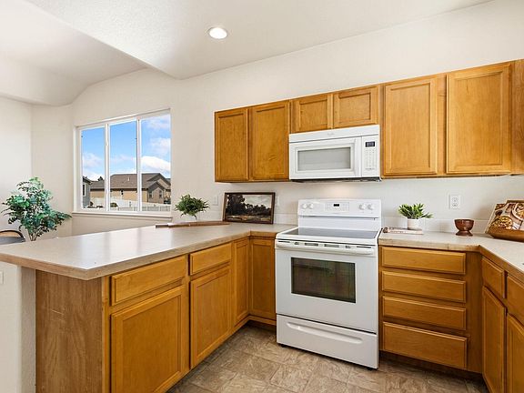 4th image of 3389 Hackberry Ln