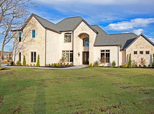 3200 Oak Tree Dr, Centerton, AR 72719