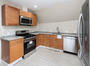 299 Norfolk St APT 3, Dorchester Center, MA 02124