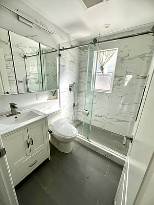 Rented by E Realty International Corp | media 17