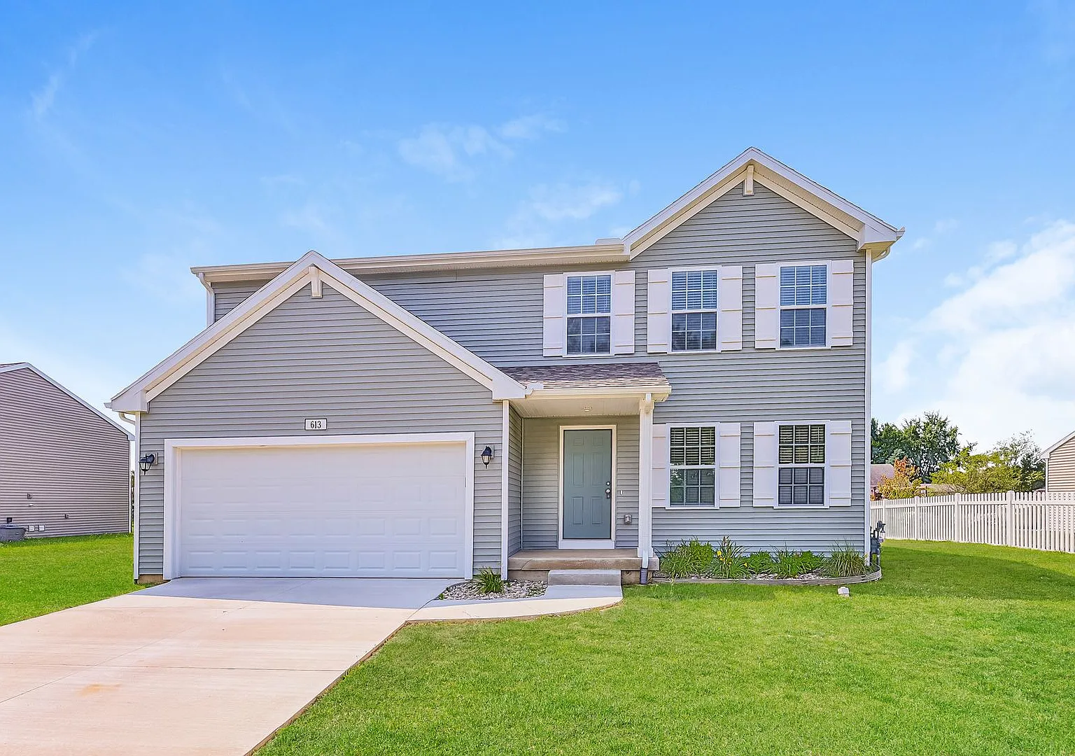 Move-In Special:Move In Special: Get August & September Rent FREE! Move in by August 31st to rece... — Photo 1