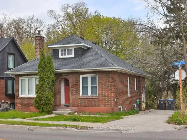 311 Queen St S, Mississauga, ON L5M 1L9