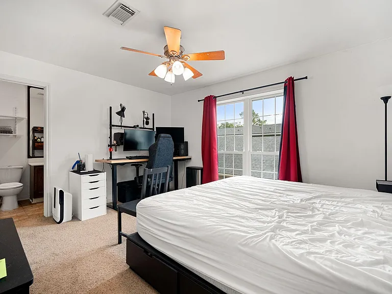 612 Fargo St #612 — Photo 23