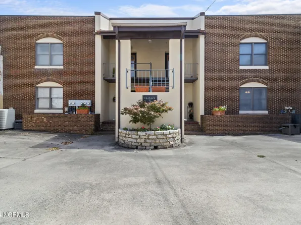 110 N Water Street #1, Elizabeth City, NC 27909