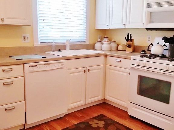 5th image of 1403 Sexton Ct
