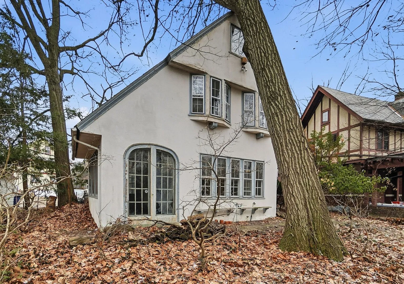 Newly Renovated Private House On Iuka Ave Ravine Central Campus Newly Renovated - Flexible Pricing — Photo 2