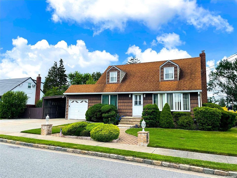 1st image of 105 Cortland Avenue