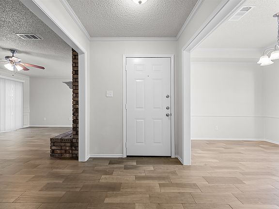 4th image of 7501 Kings Ridge Rd