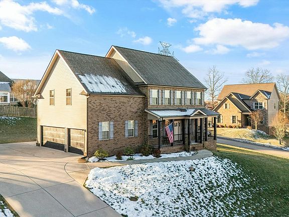 4th image of 9126 Candle Pine Dr