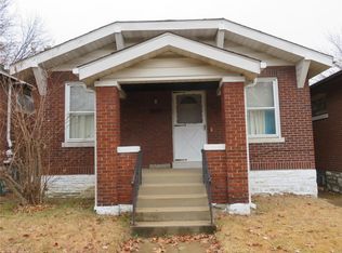 4805 Rhodes Ave, Saint Louis, MO 63116