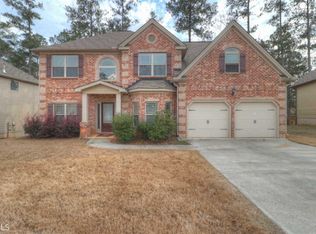 12108 Centerra Dr, Hampton, GA 30228
