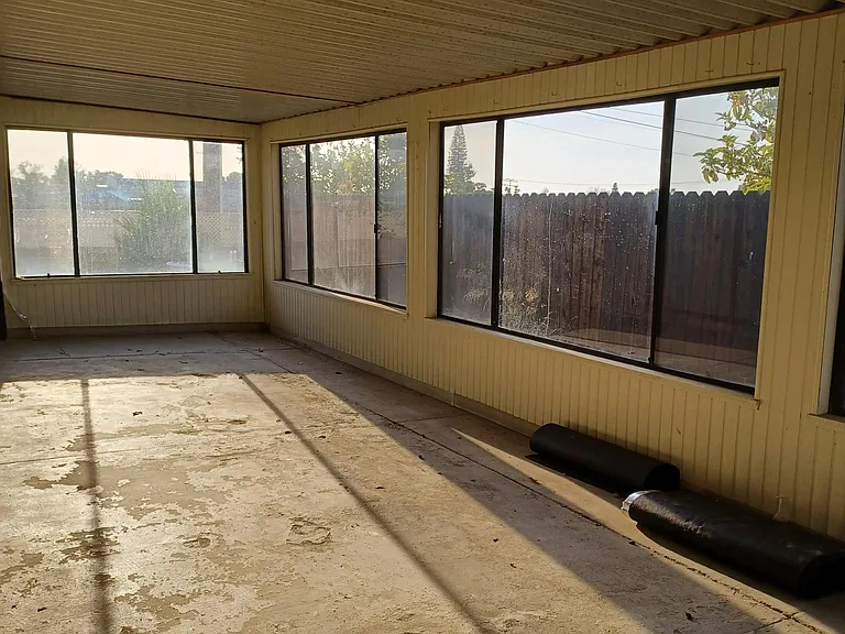 Pueblo Rd — Photo 19