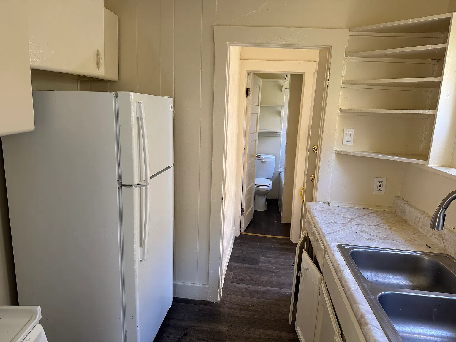 Studio, $1,700 — Photo 3
