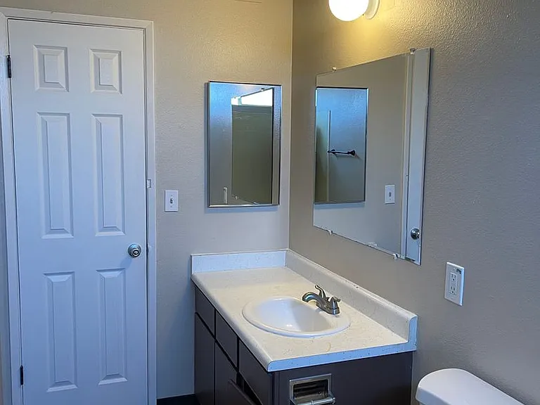 1295 Downard Ln — Photo 6
