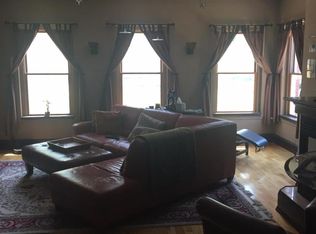 61 Centre St #2R, Boston, MA 02119