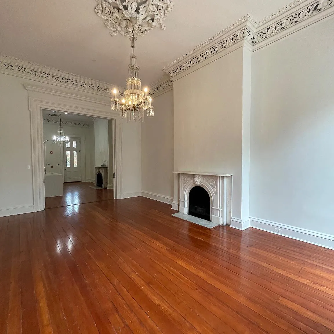 3 bed, 3.0 bath, 1800 sqft, $4,000 — Photo 4