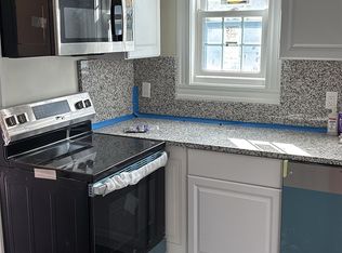 76 Conwell Ave, Somerville, MA 02144