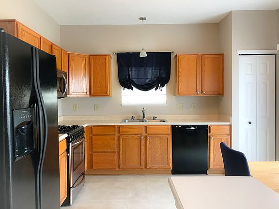 5th image of 7754 Mikayla Ct