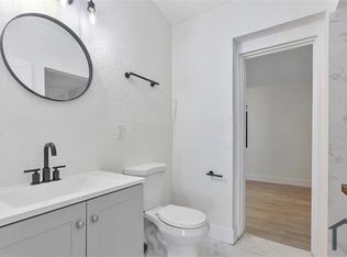 3039 Avenue J APT 2, Riviera Beach, FL 33404