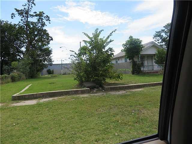 2nd image of 1620 NW 1st St Lot 9-10