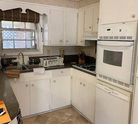3rd image of 315 McClure St