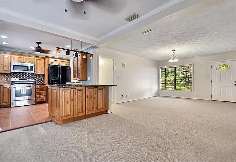 3611 S Coolidge Ave — Photo 6