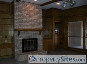 3rd image of 1112 Kenshire Ln