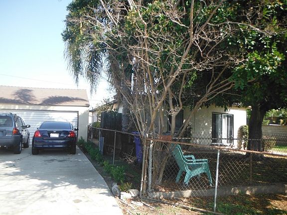 3rd image of 8209-8211 Puritan Ave
