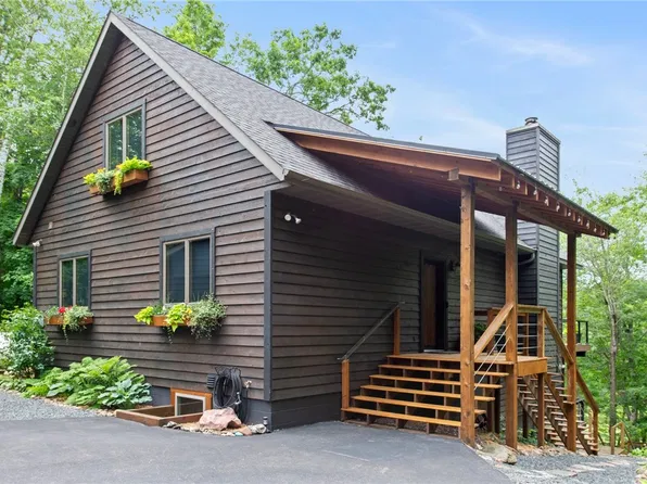 2760 1 5/8 Street, Cumberland, WI 54829