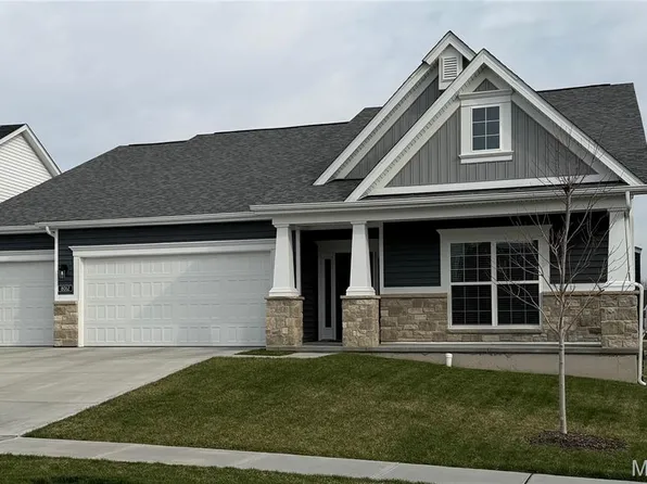 8012 Cotswald Trl, Cottleville, MO 63304
