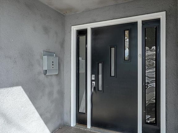 5th image of 2416 Pebble Beach Ct