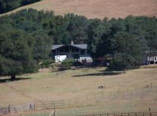 9766 Robin Ln, Angels Camp, CA 95222