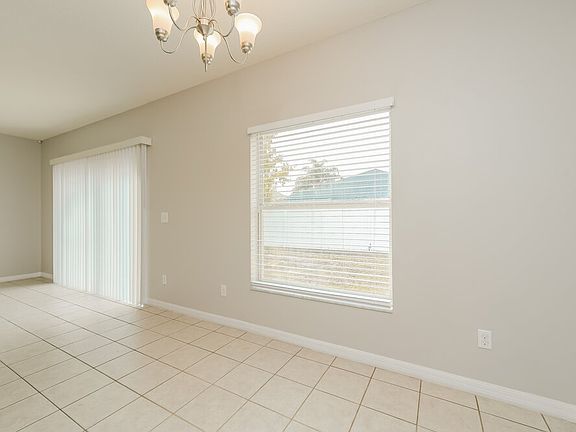 5th image of 3040 Morton Way