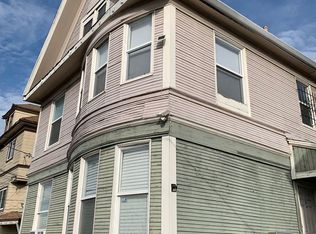 854 36th St APT B, Emeryville, CA 94608