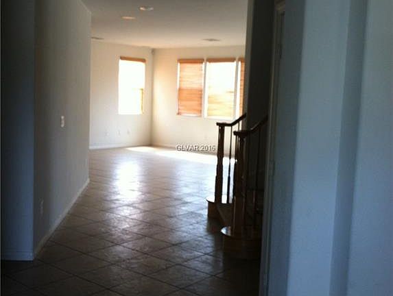 5th image of 21 Summit Creek Ave #0
