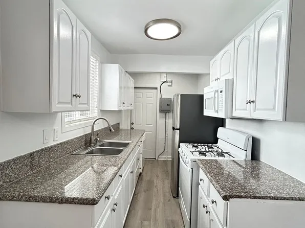 1685-1697 N Summit Ave #109-137, Pasadena, CA 91103
