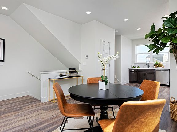 4th image of 2713 W 167th Pl