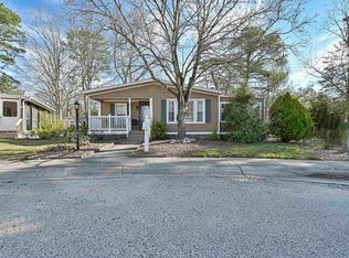 17 Locust Ct, Mays Landing, NJ 08330