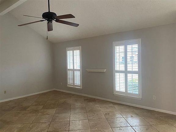 2nd image of 2507 Lively Ln