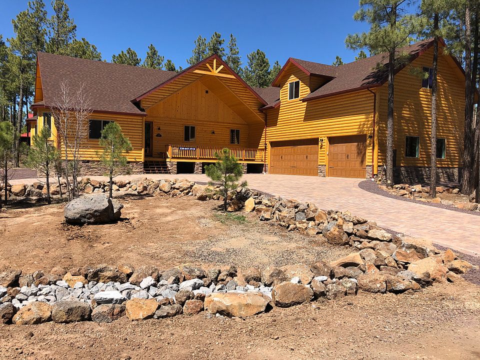 1st image of 8480 Pine Wood Dr
