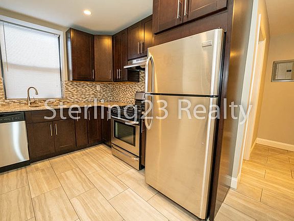 3rd image of 23-15 29th St #R1